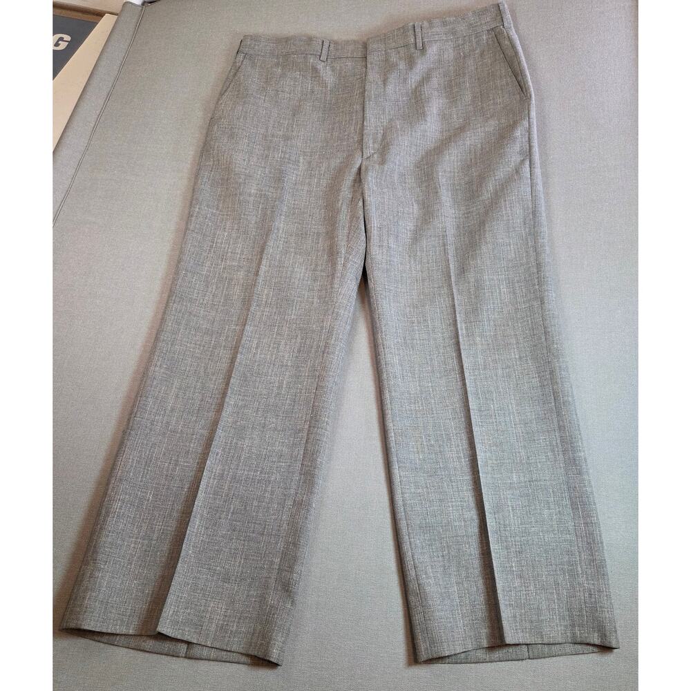 Vintage Haggar Pleated Slacks Men’s 37x26 Gray Dress Pants USA 1980s